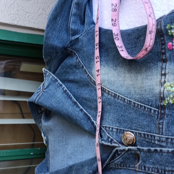 Ladies Jean Jacket - Picture 4 of 7